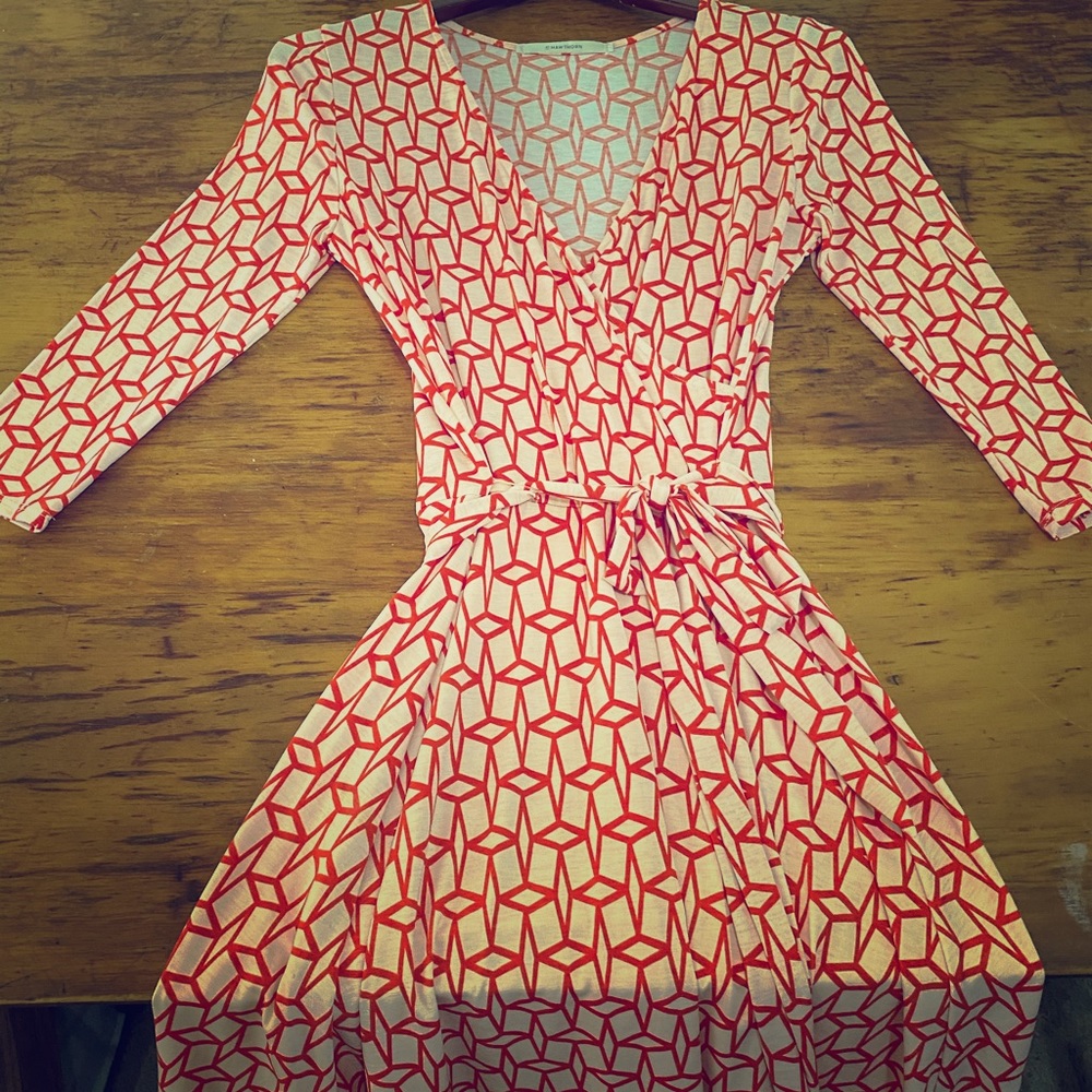 Orange/cream design 3/4 sleeve midi dress w tie